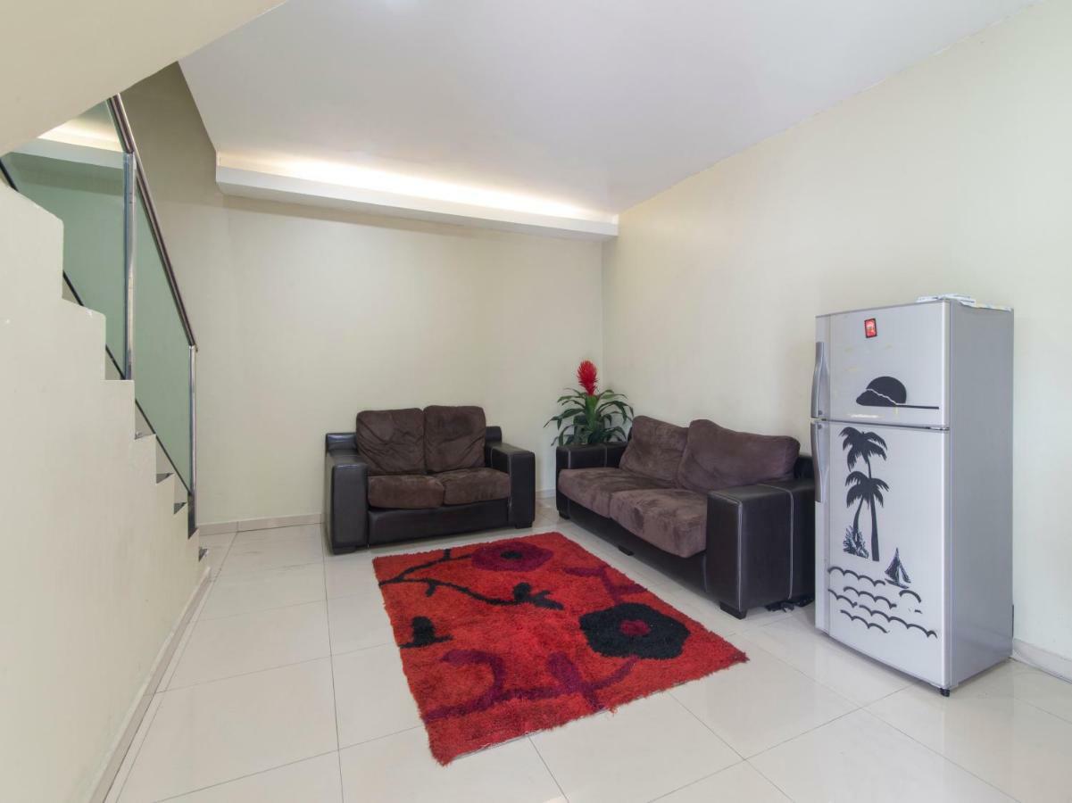 Oyo 1136 Pd Star Hotel Port Dickson Ngoại thất bức ảnh